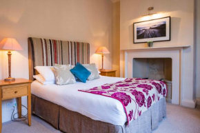 Отель The Swan Hotel - Bradford-on-Avon  Брэдфорд На Эйвон